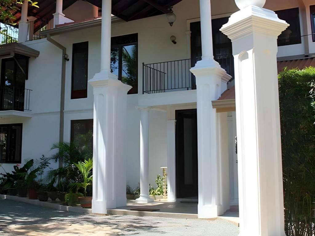 The Mgs Hotel Elpitiya  外观 照片