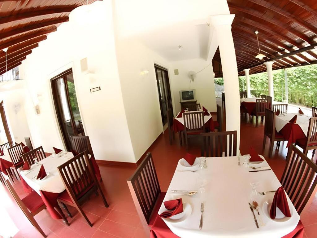 The Mgs Hotel Elpitiya  外观 照片