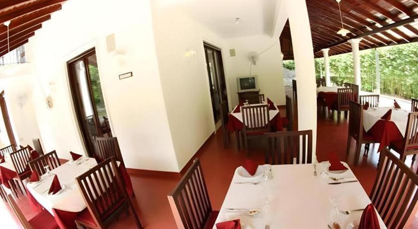 The Mgs Hotel Elpitiya  外观 照片
