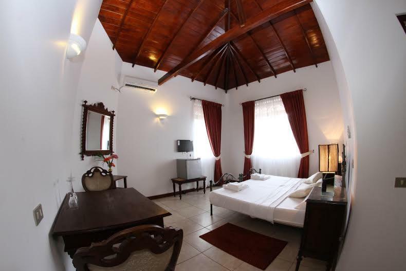 The Mgs Hotel Elpitiya  外观 照片